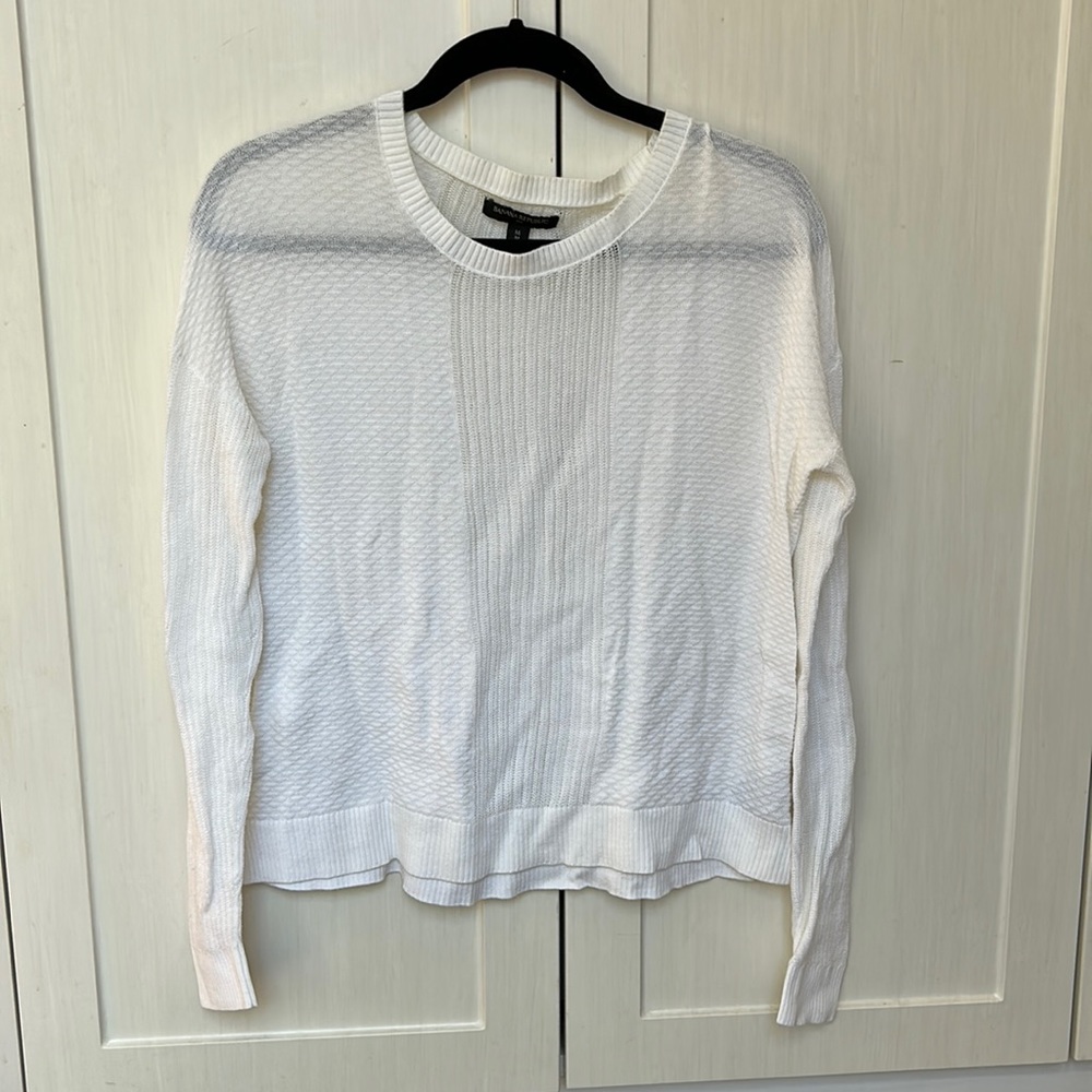 White knit long sleeve top
